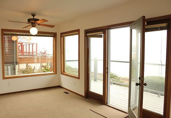 4th image of 19211 Richmond Beach Dr NW
