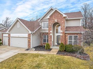 216 Palisades Ridge Ct, Eureka, MO 63025