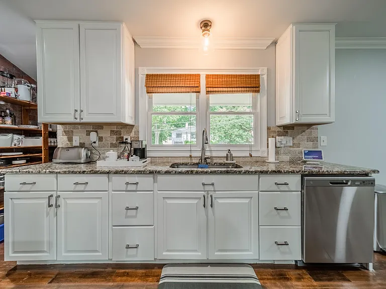 3147 Windsor Dr — Photo 39