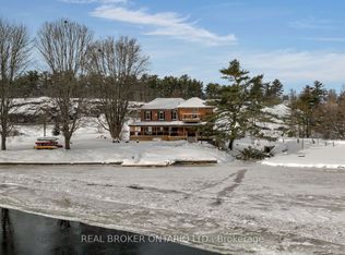1002 Cowbell Ln, Gravenhurst, ON P0E 1N0