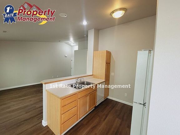 4th image of 10198 W Garverdale Ln APT 102