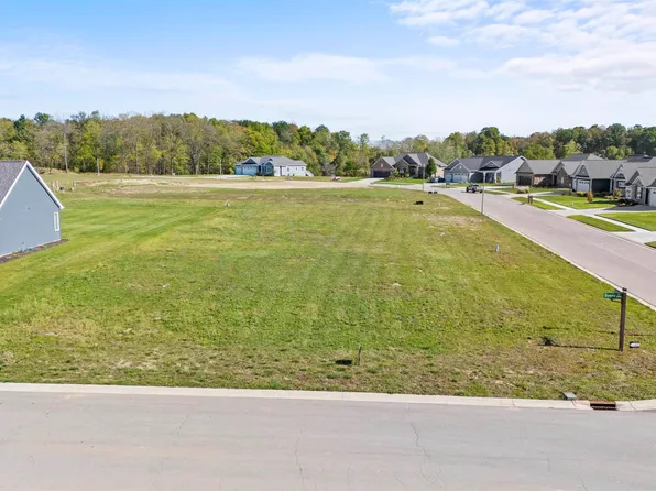 2002 Bogey Ct #71, Auburn, IN 46706