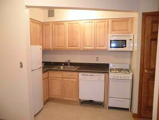 Rented by Guidance Realty Corp. | media 41