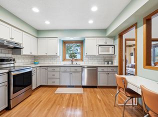 5015 Norwood Ln N, Plymouth, MN 55442