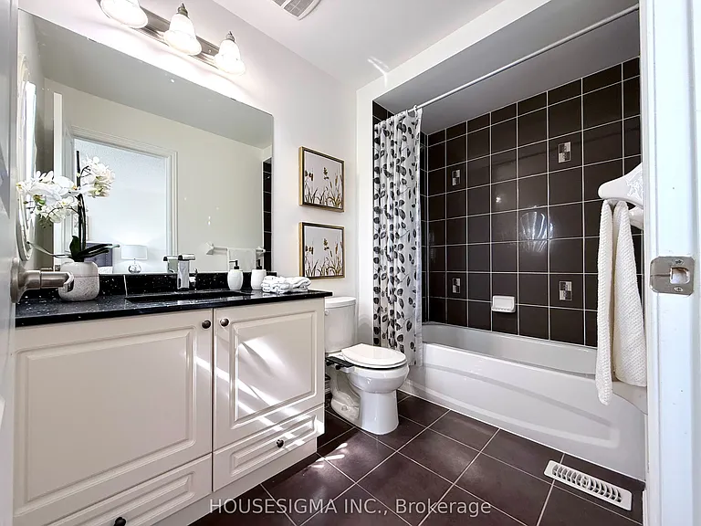 50 Victoriaville Rd — Photo 38