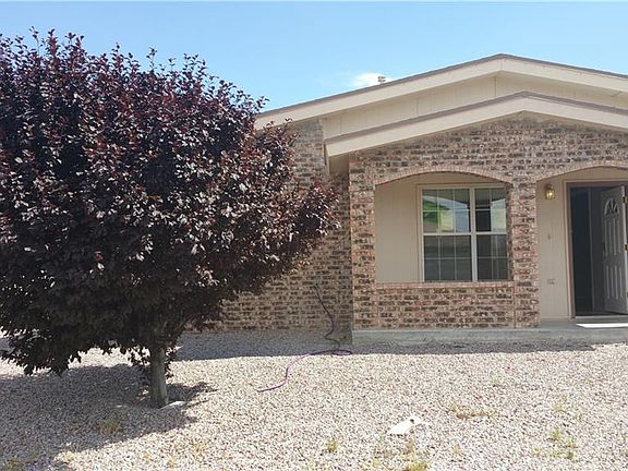 2nd image of 14424 Desierto Bello Ave