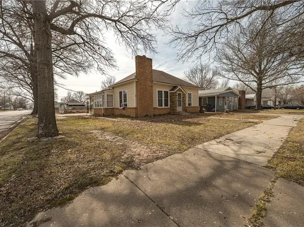 1501 W 5th St, Coffeyville, KS 67337