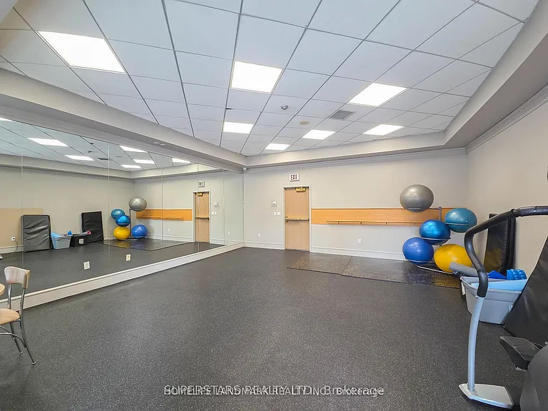 909 Bay St #701 — Photo 21