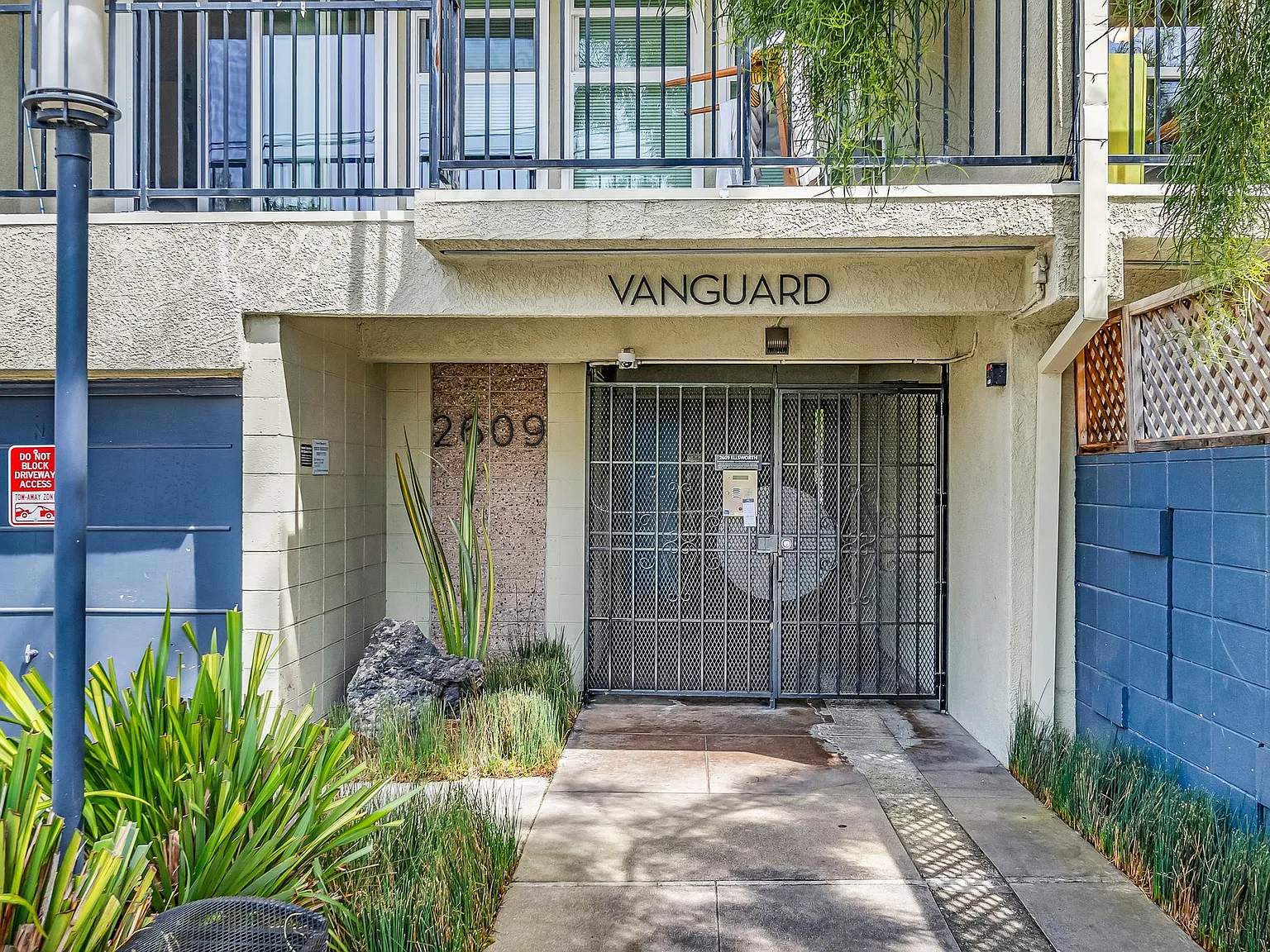 Vanguard Apartments — Photo 2