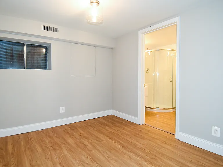 3402 S Stafford St — Photo 23