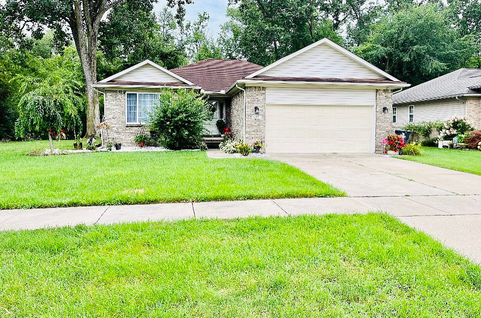 1st image of 28921 Currier Ave