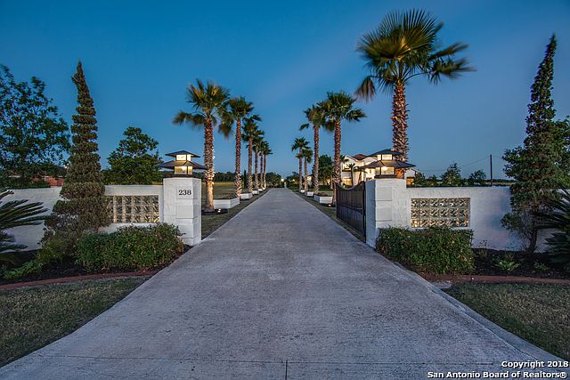 1st image of 238 Shannon Ridge Dr