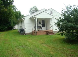 330 Clover Ave, Cookeville, TN 38501