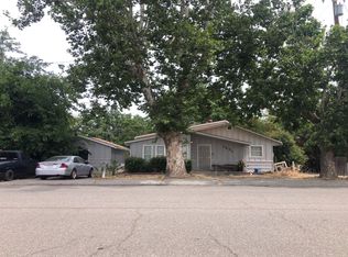 1207 East St, Corning, CA 96021