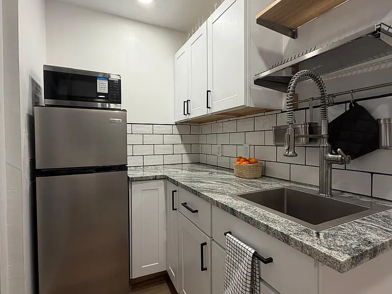 975 NE 143rd St — Photo 5