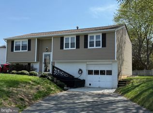 5079 Macnamara Dr, Fredericksburg, VA 22407