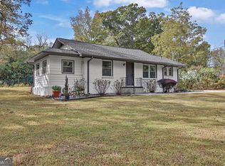 5599 Redan Cir, Stone Mountain, GA 30088