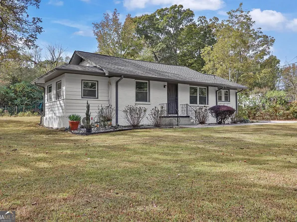 5599 Redan Cir, Stone Mountain, GA 30088