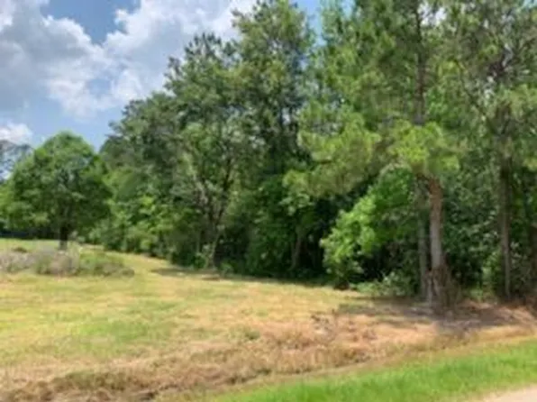 Don Bates Cir, Bogalusa, LA 70427