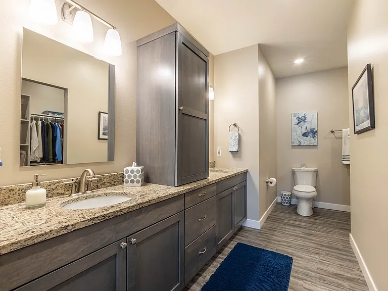 711 Lancelot Dr N #1 — Photo 7