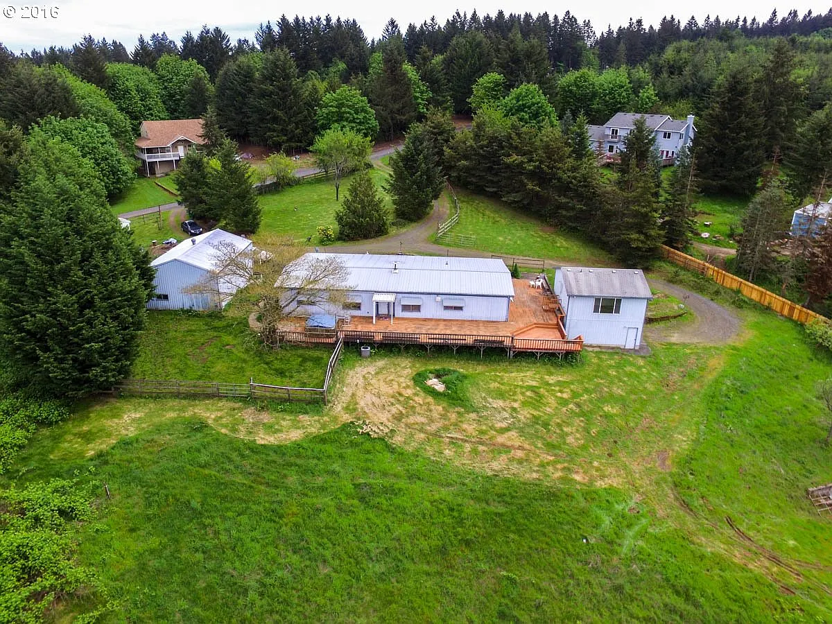25150 SW Neill Rd photo 1