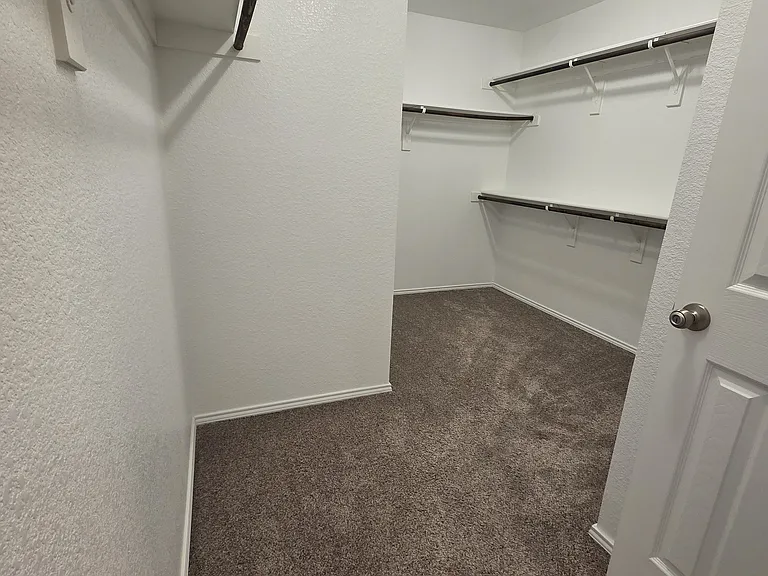 7504 Boat Wind Rd — Photo 14
