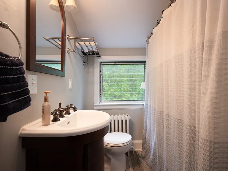 1406 Lovering Ave — Photo 29