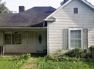 2742 Washington Ave, Knoxville, TN 37917