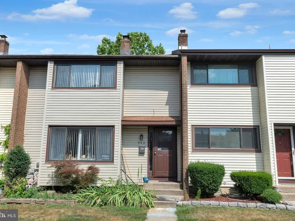 946 Jamestown Rd, East Windsor, NJ 08520