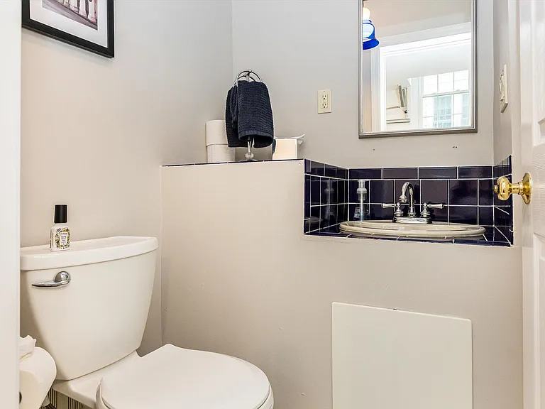 25 Riverview Dr — Photo 16