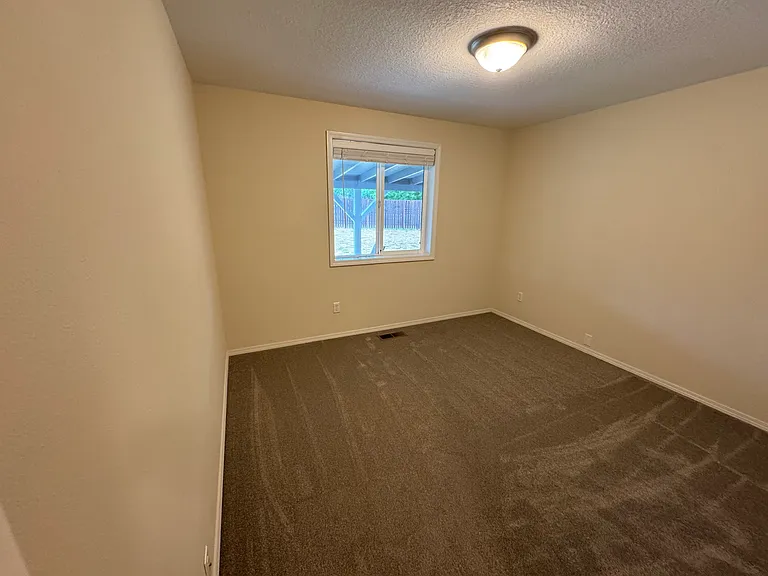 15665 SW Thrasher Way — Photo 17