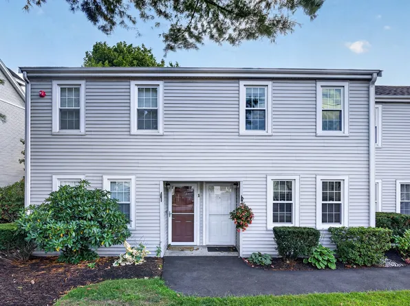 52 Warren St Unit 2, Peabody, MA 01960