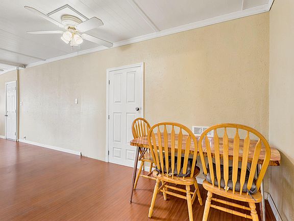 4th image of 852 E Grangeville Boulevard #62