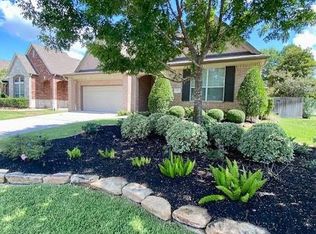 2 Jester Oaks Pl, Spring, TX 77381