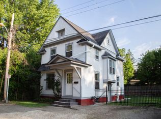 826 Normal Ct, Kalamazoo, MI 49007