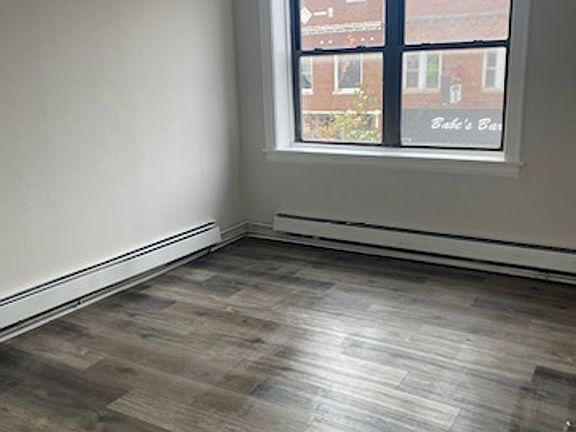 5th image of 4425 N Milwaukee Ave #2N