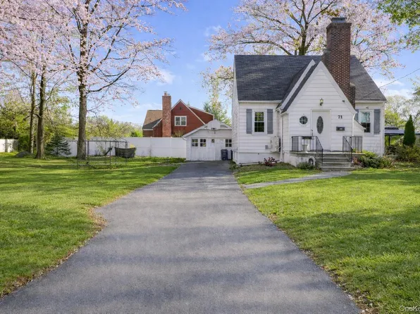 71 Longfellow St, Hartsdale, NY 10530
