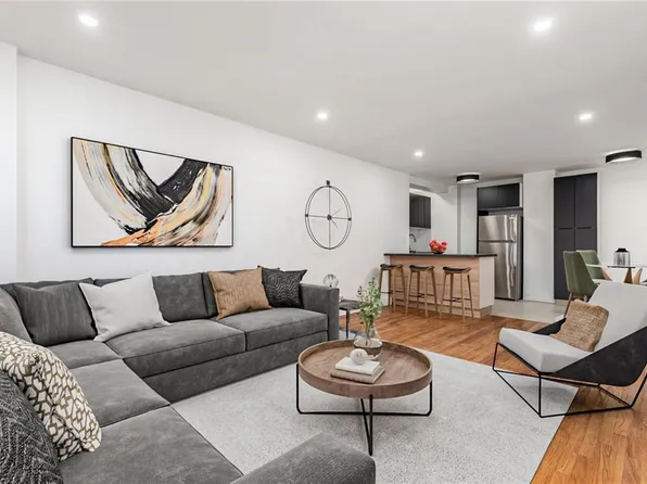 2035 E 7th St APT 3E, Brooklyn, NY 11223