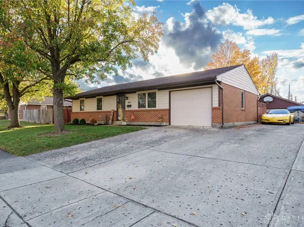 401 Shock Dr, New Lebanon, OH 45345