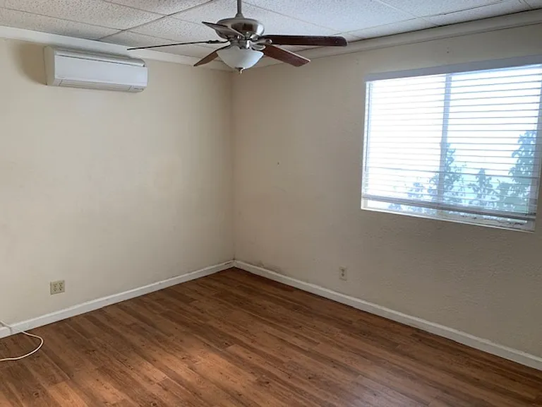 2 bedroom 1 bath apartment for rent — Photo 6