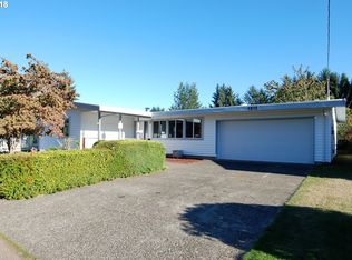 3155 Greenbriar St, Reedsport, OR 97467