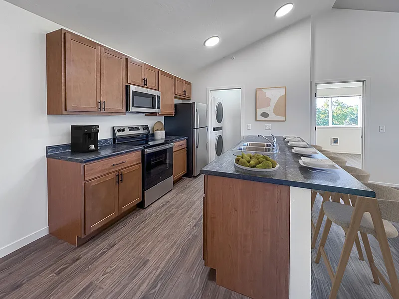 735 S Grant St #104