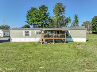 2932 Parkview Dr, Maryville, TN 37803