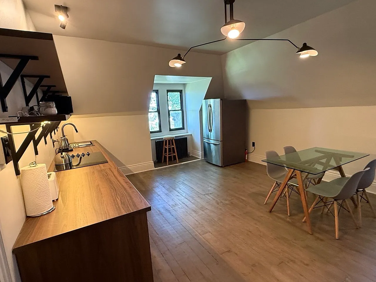 2 bed, $1,500 — Photo 2