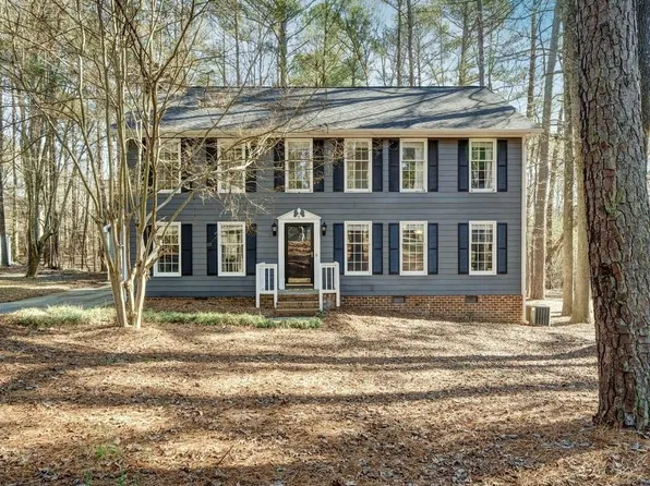 7 Woodbine Ct, Durham, NC 27713