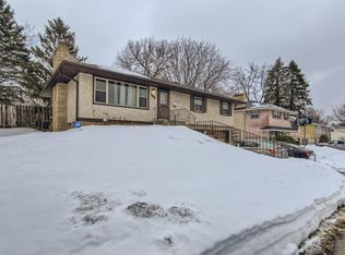 44 Morningside Dr, Saint Paul, MN 55119