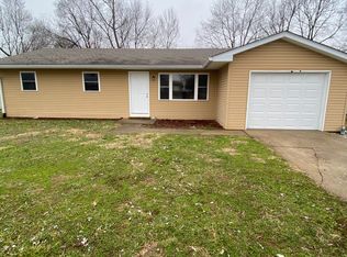 1730 Plantation Dr, Martinsville, IN