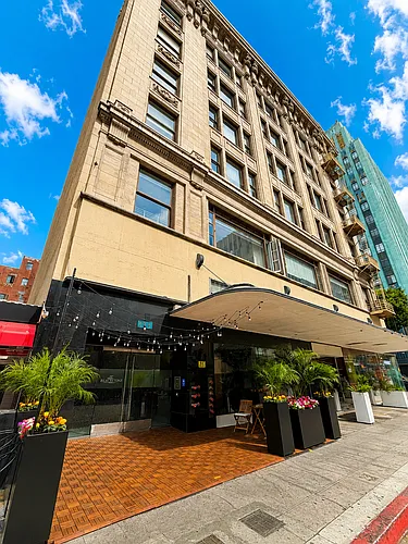 The Blackstone Luxury Apartments Photo 1