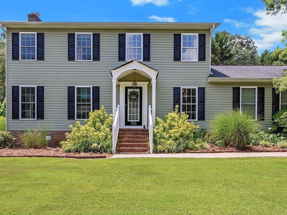 1st image of 105 Williamsburg Dr