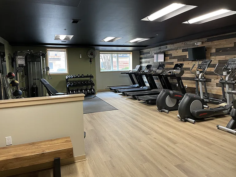 The Enclave Luxury Apartments — Photo 41